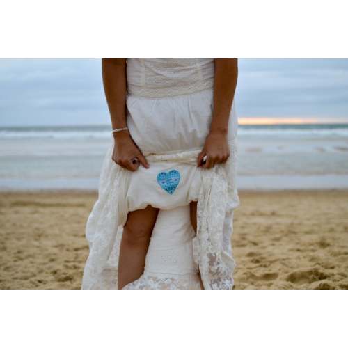 Cœur brodé « Just Love », collection« Quelque chose de bleu » pour robe de mariée