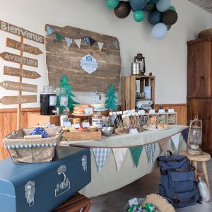Décoration anniversaire “Camp et Aventure” - Pack complet