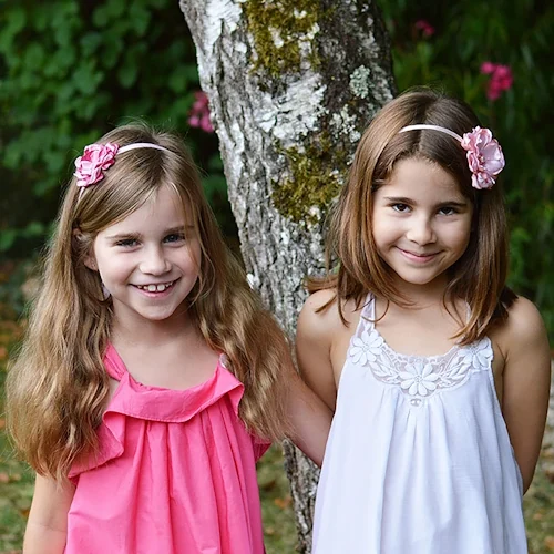 Carrousel_CreationsMains_11 Headbands fleuris pour petite fille, accessoires cheveux de cérémonie pour mariage.